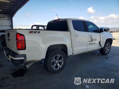 Trzecie zdjęcie samochodu z tyłu: 2017 CHEVROLET COLORADO Z71 VIN:1GCPTDE19H1303055 - miniatura