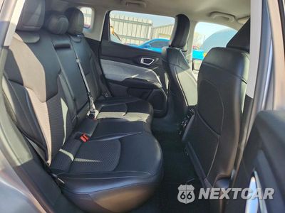 Zdjęcie 10 z 13 samochodu: 2022 JEEP COMPASS LATITUDE VIN:3C4NJDBB8NT134693 - miniatura
