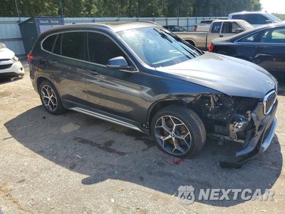 Czwarte zdjęcie samochodu z boku: 2018 BMW X1 SDRIVE28I VIN:WBXHU7C37J5L08814 - miniatura