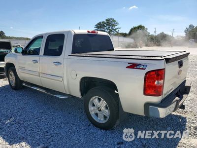 Drugie zdjęcie samochodu z przodu: 2013 CHEVROLET SILVERADO C1500 LT VIN:3GCPCSE06DG251505 - miniatura