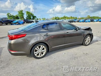 Trzecie zdjęcie samochodu z tyłu: 2012 KIA OPTIMA LX VIN:5XXGM4A7XCG063860 - miniatura