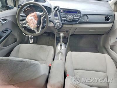 Zdjęcie 8 z 12 samochodu: 2013 HONDA INSIGHT LX VIN:JHMZE2H50DS006376 - miniatura
