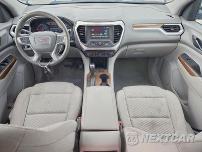 Zdjęcie 8 z 13 samochodu: 2017 GMC ACADIA SLE VIN:1GKKNKLA6HZ160390 - miniatura