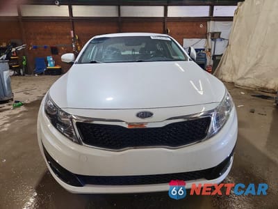 Piąte zdjęcie samochodu w środku: 2011 KIA OPTIMA EX VIN:KNAGN4A79B5082834 - miniatura