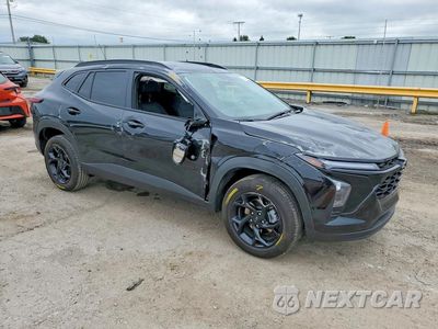Czwarte zdjęcie samochodu z boku: 2026 CHEVROLET TRAX 1LT VIN:KL77LHEP3TC118683 - miniatura