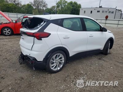 Trzecie zdjęcie samochodu z tyłu: 2027 CHEVROLET BOLT LT VIN:1G1FY6EV5VF109528 - miniatura