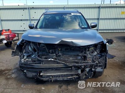 Piąte zdjęcie samochodu w środku: 2017 NISSAN ROGUE SV VIN:KNMAT2MV2HP614578 - miniatura