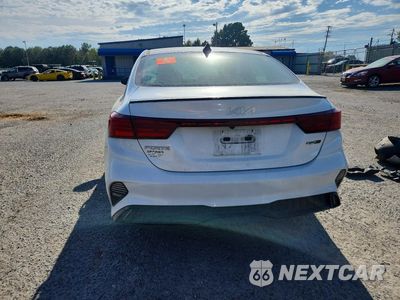 Zdjęcie 6 z 13 samochodu: 2024 KIA FORTE GT LINE VIN:3KPF54AD6RE789618 - miniatura