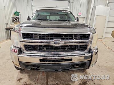 Piąte zdjęcie samochodu w środku: 2010 CHEVROLET SILVERADO K2500 HEAVY DUTY LTZ VIN:1GC4KYB62AF130257 - miniatura