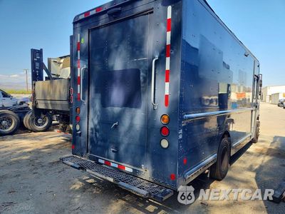 Trzecie zdjęcie samochodu z tyłu: 2021 FREIGHTLINER MT45G CHASSIS DELIVERY TRUCK VIN:4UZAC2GA0MCMM9734 - miniatura