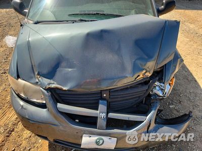 Zdjęcie 12 z 13 samochodu: 2005 DODGE GRAND CARAVAN SXT VIN:2D4GP44L65R122156 - miniatura