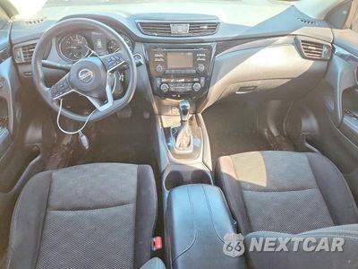 Zdjęcie 8 z 12 samochodu: 2018 NISSAN ROGUE SPORT SV VIN:JN1BJ1CRXJW283563 - miniatura