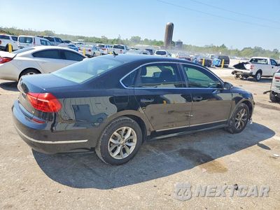 Trzecie zdjęcie samochodu z tyłu: 2016 VOLKSWAGEN PASSAT S VIN:1VWAS7A32GC049447 - miniatura