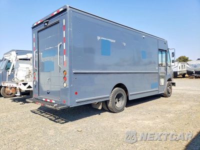 Trzecie zdjęcie samochodu z tyłu: 2020 FREIGHTLINER MT45G CHASSIS DELIVERY TRUCK VIN:4UZAC2EA6LCLZ6748 - miniatura