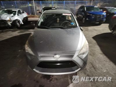 Piąte zdjęcie samochodu w środku: 2016 SCION IA BASE VIN:3MYDLBZV8GY126451 - miniatura