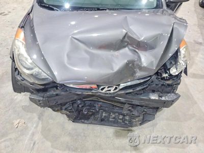 Zdjęcie 11 z 12 samochodu: 2013 HYUNDAI ELANTRA GLS VIN:5NPDH4AE3DH229146 - miniatura
