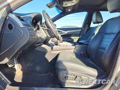 Zdjęcie 7 z 12 samochodu: 2019 LEXUS GS 350 F SPORT VIN:JTHCZ1BL3KA011425 - miniatura