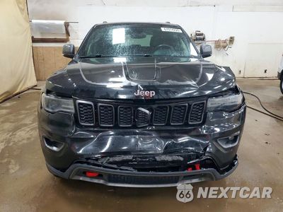 Piąte zdjęcie samochodu w środku: 2017 JEEP GRAND CHEROKEE TRAILHAWK VIN:1C4RJFLG9HC929842 - miniatura