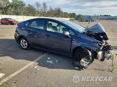 Czwarte zdjęcie samochodu z boku: 2012 TOYOTA PRIUS TWO VIN:JTDKN3DU3C5399566 - miniatura