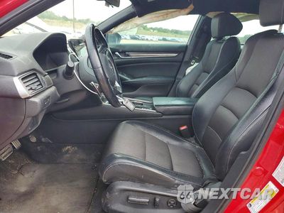 Zdjęcie 7 z 12 samochodu: 2018 HONDA ACCORD SPORT VIN:1HGCV1F38JA002811 - miniatura