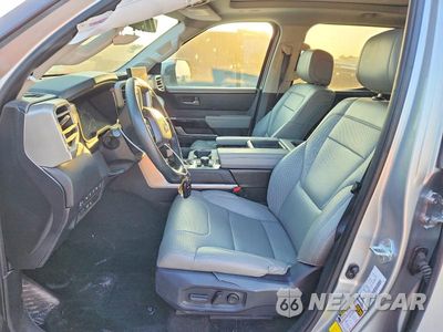 Zdjęcie 7 z 12 samochodu: 2023 TOYOTA TUNDRA CREWMAX LIMITED VIN:5TFJA5DB2PX120913 - miniatura