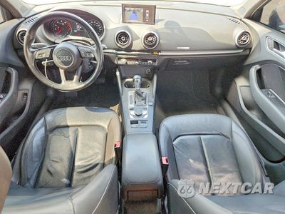 Zdjęcie 8 z 12 samochodu: 2017 AUDI A3 PREMIUM VIN:WAUB8GFF2H1019450 - miniatura