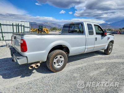 Trzecie zdjęcie samochodu z tyłu: 2008 FORD F250 SUPER DUTY VIN:1FTSX20R08EA84205 - miniatura
