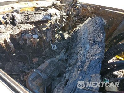 Zdjęcie 8 z 12 samochodu: 2024 HYUNDAI SANTA FE SEL VIN:5NMP2DGLXRH027851 - miniatura