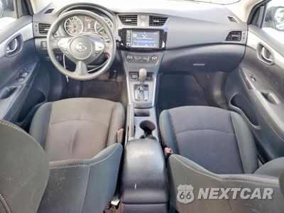Zdjęcie 8 z 12 samochodu: 2019 NISSAN SENTRA S VIN:3N1AB7AP1KY338764 - miniatura