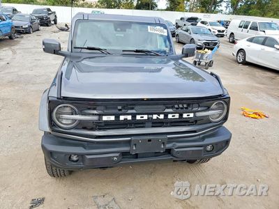 Piąte zdjęcie samochodu w środku: 2023 FORD BRONCO BASE VIN:1FMEE5BP4PLC01094 - miniatura