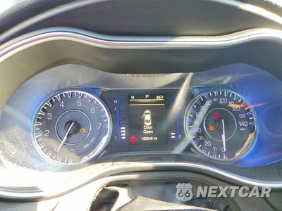 Zdjęcie 9 z 12 samochodu: 2016 CHRYSLER 200 LIMITED VIN:1C3CCCAB6GN169236 - miniatura