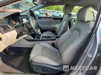 Zdjęcie 7 z 12 samochodu: 2016 HYUNDAI SONATA SPORT VIN:5NPE34AF9GH436432 - miniatura