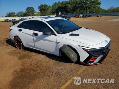 Czwarte zdjęcie samochodu z boku: 2025 HYUNDAI ELANTRA N LINE VIN:KMHLR4DFXSU079466 - miniatura
