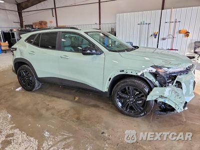 Czwarte zdjęcie samochodu z boku: 2025 CHEVROLET TRAX ACTIV VIN:KL77LKEP2SC321320 - miniatura