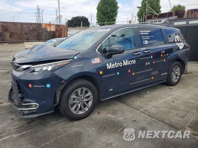 2024 TOYOTA SIENNA XLE 5TDYRKEC9RS215605 - główne zdjęcie licytacji z USA - miniatura