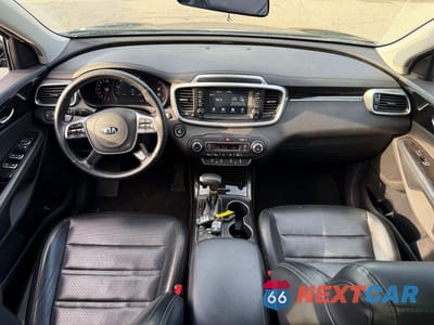 Zdjęcie 9 z 14 samochodu: 2020 KIA SORENTO EX V6 VIN:5XYPHDA59LG707315 - miniatura