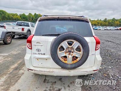 Zdjęcie 6 z 13 samochodu: 2006 TOYOTA RAV4 BASE VIN:JTMBD33V065009539 - miniatura