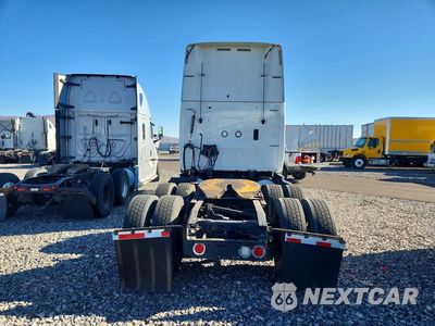 Zdjęcie 6 z 14 samochodu: 2019 INTERNATIONAL LT625 SEMI TRUCK VIN:3HSDZAPR5KN307070 - miniatura