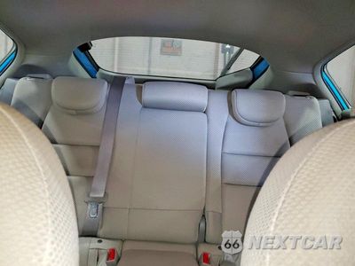 Zdjęcie 10 z 13 samochodu: 2010 HONDA INSIGHT LX VIN:JHMZE2H58AS006556 - miniatura