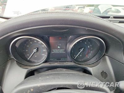 Zdjęcie 9 z 12 samochodu: 2019 JAGUAR XF PREMIUM VIN:SAJBD4FX9KCY78845 - miniatura