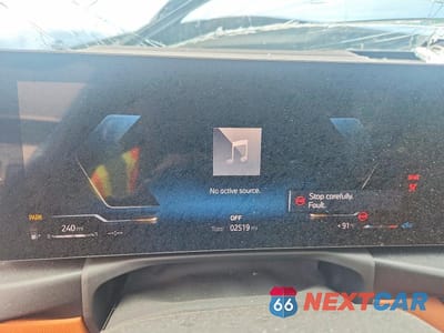 Zdjęcie 9 z 12 samochodu: 2026 BMW 3ER 330I VIN:3MW69CW09T8G52874 - miniatura