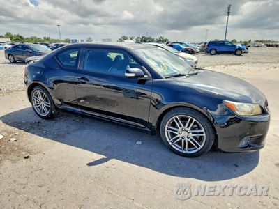 Czwarte zdjęcie samochodu z boku: 2012 SCION TC BASE VIN:JTKJF5C71C3024991 - miniatura