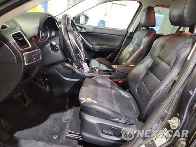 Zdjęcie 7 z 14 samochodu: 2016 MAZDA CX-5 GT VIN:JM3KE4DY8G0898771 - miniatura