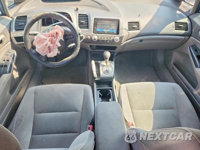 Zdjęcie 8 z 12 samochodu: 2008 HONDA CIVIC LX VIN:1HGFA16508L016209 - miniatura