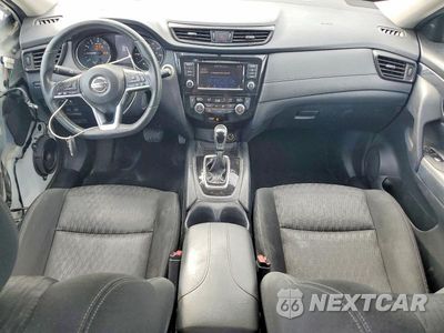 Zdjęcie 8 z 14 samochodu: 2018 NISSAN ROGUE SV VIN:KNMAT2MV7JP559907 - miniatura