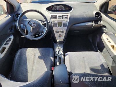 Zdjęcie 8 z 12 samochodu: 2007 TOYOTA YARIS S VIN:JTDBT923771137579 - miniatura