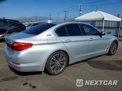 Trzecie zdjęcie samochodu z tyłu: 2019 BMW 530E VIN:WBAJA9C58KB399581 - miniatura