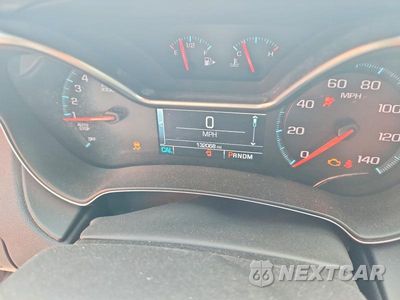 Zdjęcie 9 z 12 samochodu: 2018 CHEVROLET IMPALA LT VIN:2G1105SA0J9177428 - miniatura