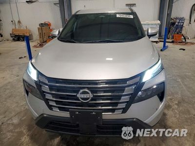 Piąte zdjęcie samochodu w środku: 2024 NISSAN ROGUE SV VIN:5N1BT3BBXRC703418 - miniatura