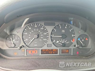 Zdjęcie 9 z 12 samochodu: 2004 BMW 325 XI VIN:WBAEU33474PR07249 - miniatura